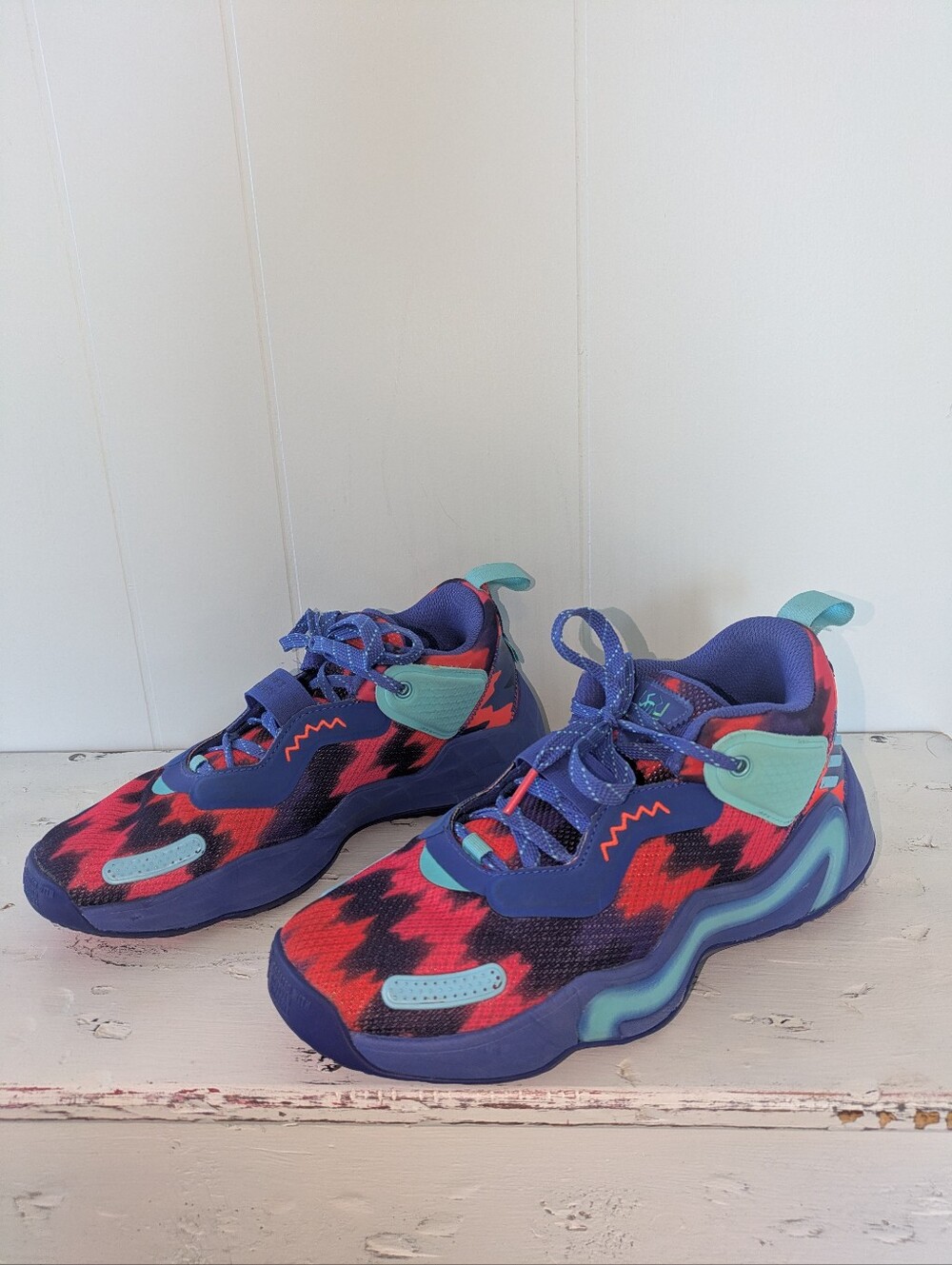 Adidas DON Issue 3 Basketball Shoes in Ink Red size 7